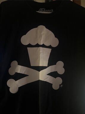 Johnny Cupcake Skull Graphic Logo Tee